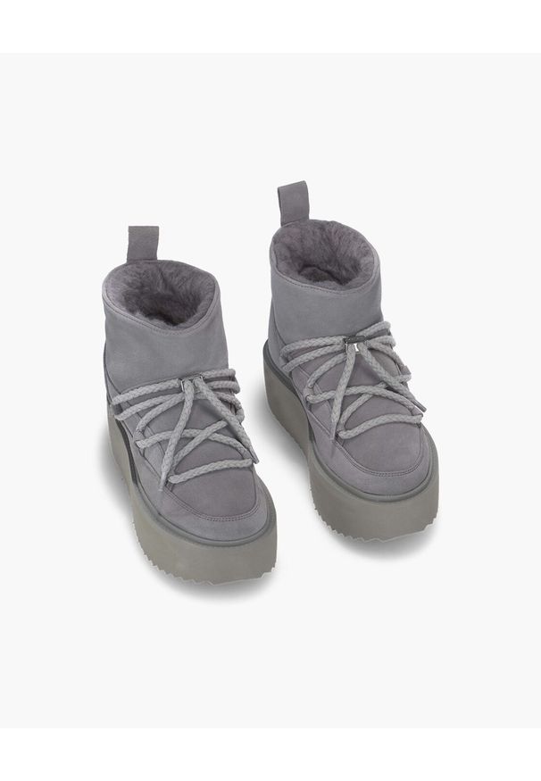 Inuikii - Śniegowce damskie INUIKII CLASSIC LOW PLATFORM. Okazja: na spacer, do pracy, na co dzień. Kolor: szary. Obcas: na platformie. Styl: casual