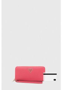 Guess portfel damski kolor różowy. Kolor: różowy. Materiał: materiał. Wzór: gładki #3