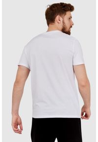 Armani Exchange - ARMANI EXCHANGE Biały t-shirt męski z paskiem z logo, Rozmiar XL. Kolor: biały. Materiał: prążkowany