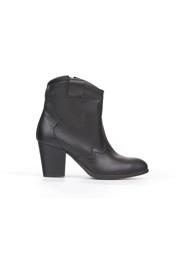 Zapato - dziurkowane kowbojki - skóra naturalna - model 470 - kolor czarny. Kolor: czarny. Materiał: skóra
