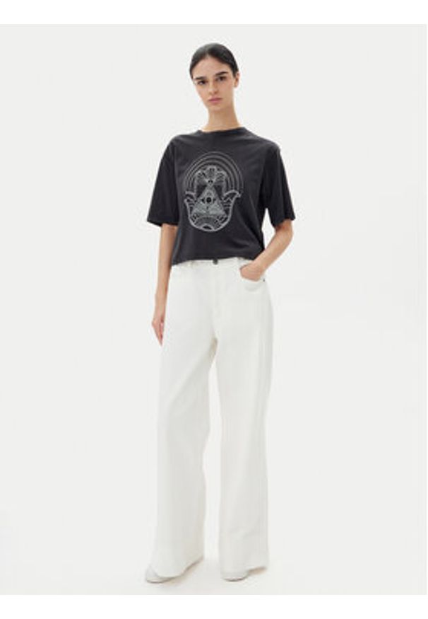 JDY T-Shirt Carla 15341561 Czarny Regular Fit. Kolor: czarny. Materiał: bawełna