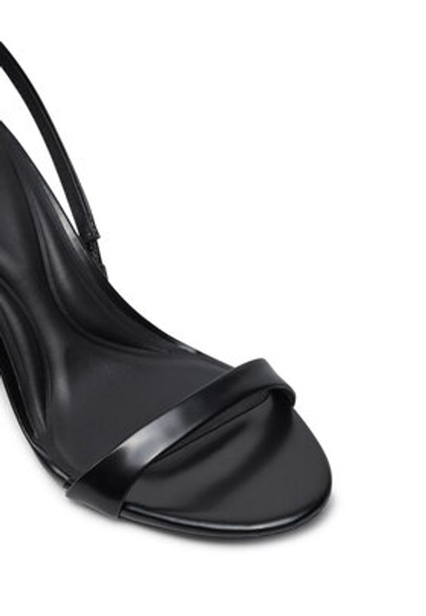 Calvin Klein Sandały Heel D'Orsay Sandal 70 - Brush L HW0HW02265 Czarny. Kolor: czarny. Materiał: skóra