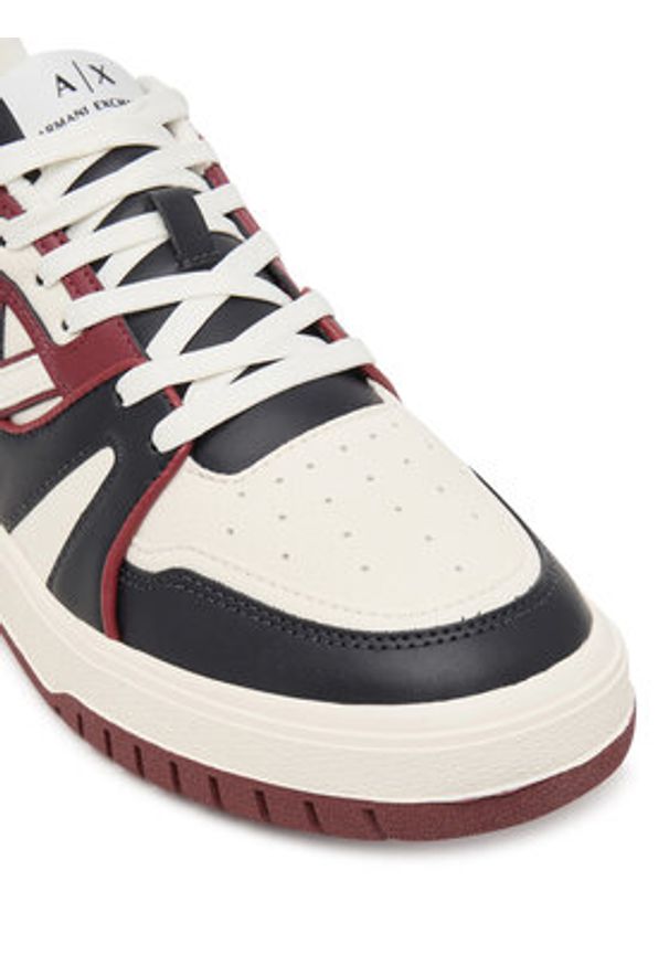 Armani Exchange Sneakersy XM001934 AF19174 Écru. Materiał: skóra