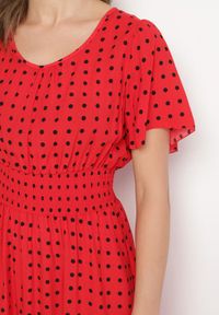 Born2be - Czerwona Sukienka z Bawełny Rozkloszowana w Kropki Toliennea. Okazja: na co dzień. Kolor: czerwony. Materiał: bawełna. Wzór: kropki. Styl: casual #2