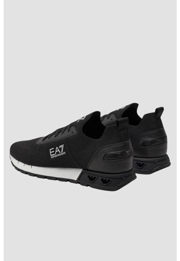 EA7 Emporio Armani - EA7 Czarne sneakersy. Kolor: niebieski