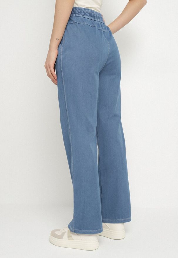 Born2be - Niebieskie Szerokie Spodnie z Wiskozą Bawełną Wysokim Stanem Imitujące Jeans Caldexis. Okazja: na co dzień. Stan: podwyższony. Kolor: niebieski. Materiał: bawełna, wiskoza, jeans. Styl: casual