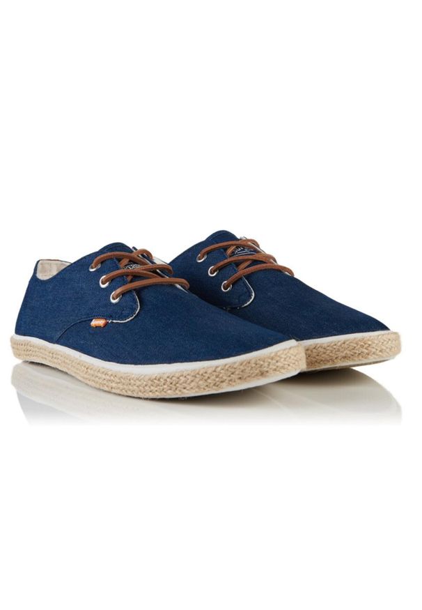 Buty do chodzenia męskie Superdry Skipper Shoe. Kolor: niebieski. Sport: turystyka piesza