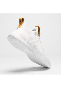 ATORKA - Buty do piłki ręcznej Atorka H500 Faster. Zapięcie: zamek. Kolor: żółty, czerwony, biały, brązowy, pomarańczowy, wielokolorowy. Materiał: guma. Sport: piłka ręczna