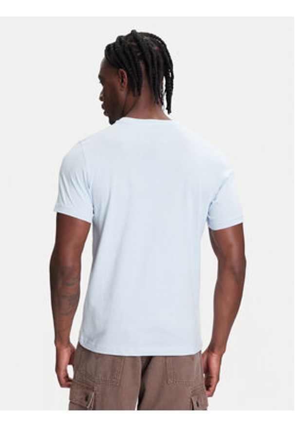 Kappa T-Shirt Logo Korpo Cafers 304J150 Błękitny Slim Fit. Kolor: niebieski. Materiał: bawełna