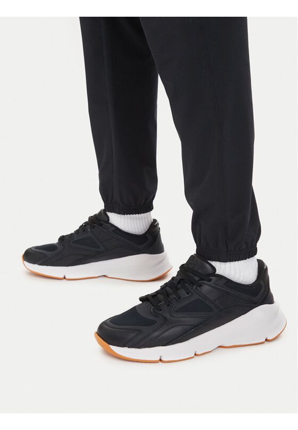 Under Armour Sneakersy UA Forge 96 LEATHER reissue 3027719 Czarny. Kolor: czarny. Materiał: materiał