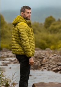 Volcano - Krótka kurtka przejściowa męska J-KAY. Kolekcja: plus size. Materiał: poliester, materiał, syntetyk, włókno, nylon. Długość: krótkie. Styl: klasyczny, sportowy #1