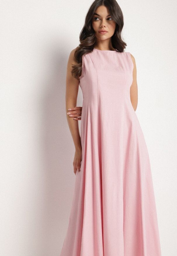 Born2be - Różowa Rozkloszowana Sukienka z Bawełną i Wiskozą Ozdobiona Rozcięciem na Nogę Devirael. Okazja: na co dzień, na imprezę, na spacer. Kolor: różowy. Materiał: bawełna, wiskoza. Wzór: aplikacja. Styl: casual