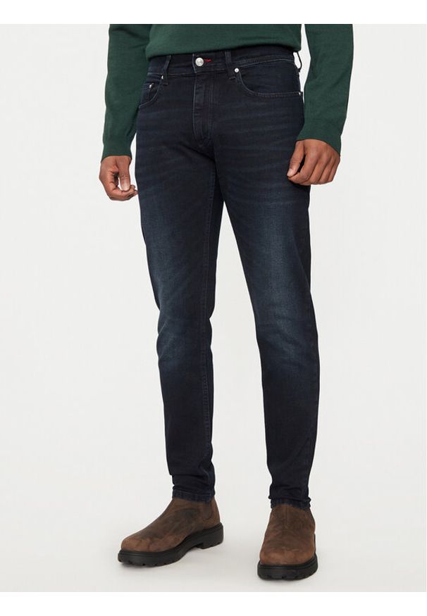 Hechter Paris Jeansy 26010 142363 Granatowy Slim Fit. Kolor: niebieski