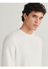 Reserved - Bawełniany sweter - biały. Kolor: biały. Materiał: bawełna