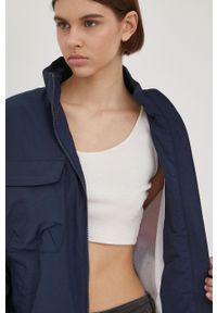 Tommy Jeans kurtka DW0DW12620.PPYY damska kolor granatowy przejściowa. Kolor: niebieski. Materiał: bawełna, materiał #3