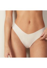 Intica - Stringi bezszwowe niewidoczne pod ubraniami Lala. Kolor: czarny. Materiał: materiał, skóra #4