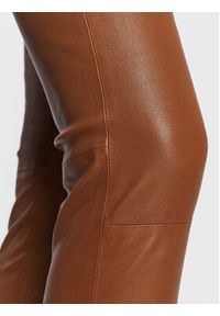 Remain Spodnie skórzane Snipe Leggings Leather RM1508 Brązowy Slim Fit. Kolor: brązowy. Materiał: skóra #4