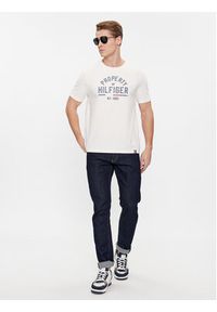 TOMMY HILFIGER - Tommy Hilfiger T-Shirt Graphic MW0MW32641 Biały Regular Fit. Kolor: biały. Materiał: bawełna #6