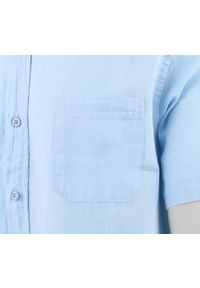 Koszula Weekendowa z Lnem, Krótki Rękaw - Brave Soul - Błękitna. Okazja: na co dzień. Kolor: niebieski. Materiał: bawełna, len. Długość rękawa: krótki rękaw. Długość: krótkie. Styl: casual #5