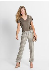 bonprix - Shirt oversize. Typ kołnierza: dekolt w serek. Kolor: zielony #3