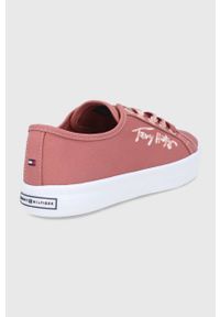 TOMMY HILFIGER - Tommy Hilfiger Tenisówki damskie kolor różowy. Nosek buta: okrągły. Zapięcie: sznurówki. Kolor: różowy. Materiał: guma #5