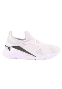 Buty do chodzenia damskie Puma Muse X5. Kolor: biały. Materiał: materiał, syntetyk. Szerokość cholewki: normalna. Sport: turystyka piesza