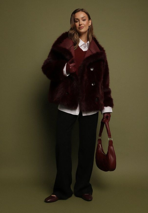 Born2be - Bordowa Kurtka Dwustronna w Stylu Biker z Futerkiem Aflita. Okazja: na spacer, na co dzień. Kolor: czerwony. Materiał: futro. Długość: krótkie. Styl: casual, elegancki