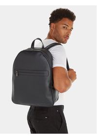 TOMMY HILFIGER - Tommy Hilfiger Plecak Th Modern Pu Dome Backpack AM0AM12231 Czarny. Kolor: czarny. Materiał: materiał #2