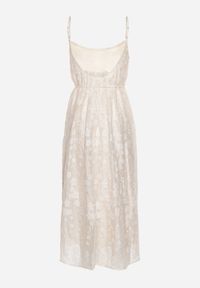 Born2be - Beżowa Sukienka na Regulowanych Ramiączkach Ozdobiona Cyrkoniami z Materiałowym Paskiem Selolia. Okazja: na co dzień. Typ kołnierza: dekolt w kształcie V. Kolor: beżowy. Materiał: materiał. Długość rękawa: na ramiączkach. Wzór: aplikacja. Typ sukienki: proste. Styl: casual #5