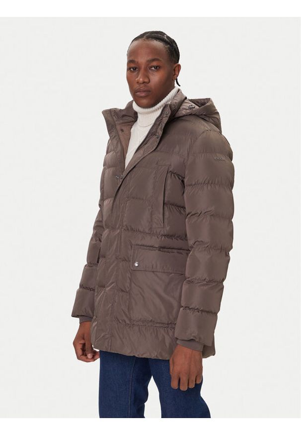 Geox Kurtka zimowa Leitan M5628B T3266 F1432 Beżowy Regular Fit. Kolor: beżowy. Materiał: syntetyk. Sezon: zima