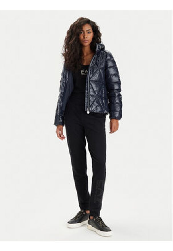 EA7 Emporio Armani Kurtka zimowa 6RTB10 TN5LZ 1554 Granatowy Regular Fit. Kolor: niebieski. Materiał: syntetyk. Sezon: zima