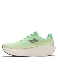 Buty damskie New Balance Fresh Foam 1080 v14 W1080F14 – zielone. Okazja: na co dzień. Kolor: zielony. Materiał: żakard, guma. Szerokość cholewki: normalna. Sport: bieganie, fitness #3