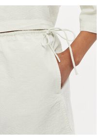 Calvin Klein Jeans Szorty materiałowe J20J223424 Écru Regular Fit. Materiał: bawełna #4