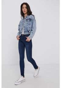 Vero Moda Jeansy damskie medium waist. Kolor: niebieski #1