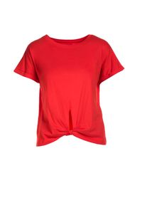 Born2be - Czerwony T-shirt Therial. Kolor: czerwony. Materiał: dzianina. Długość rękawa: krótki rękaw. Długość: krótkie. Wzór: gładki. Styl: klasyczny #5