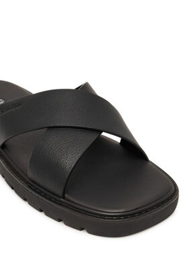 Calvin Klein Klapki Sq Molded Sandal Xcross Lth HM0HM02235 Czarny. Kolor: czarny. Materiał: skóra