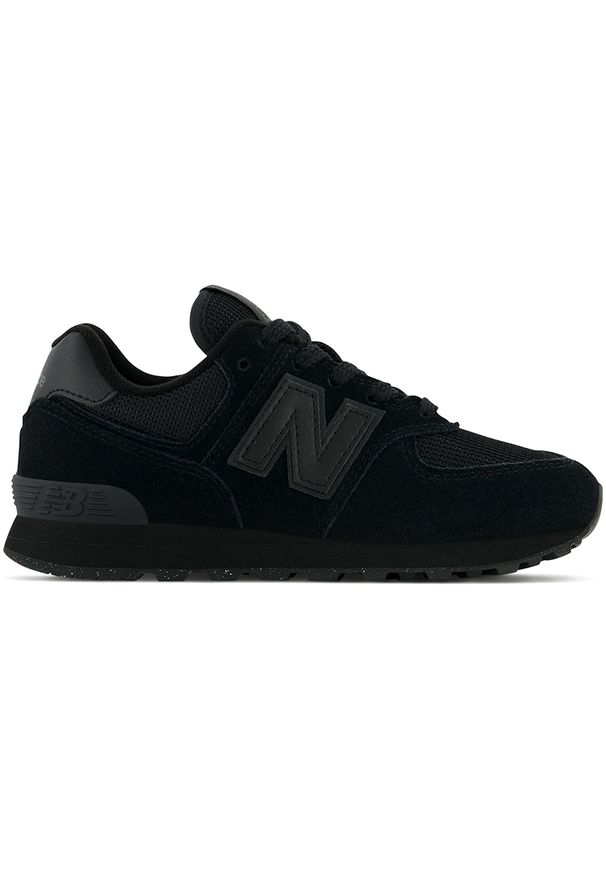 Buty dziecięce New Balance PC574EVE – czarne. Okazja: na uczelnię, na co dzień. Kolor: czarny. Materiał: materiał, zamsz, syntetyk, guma. Szerokość cholewki: normalna. Model: New Balance 574. Sport: turystyka piesza