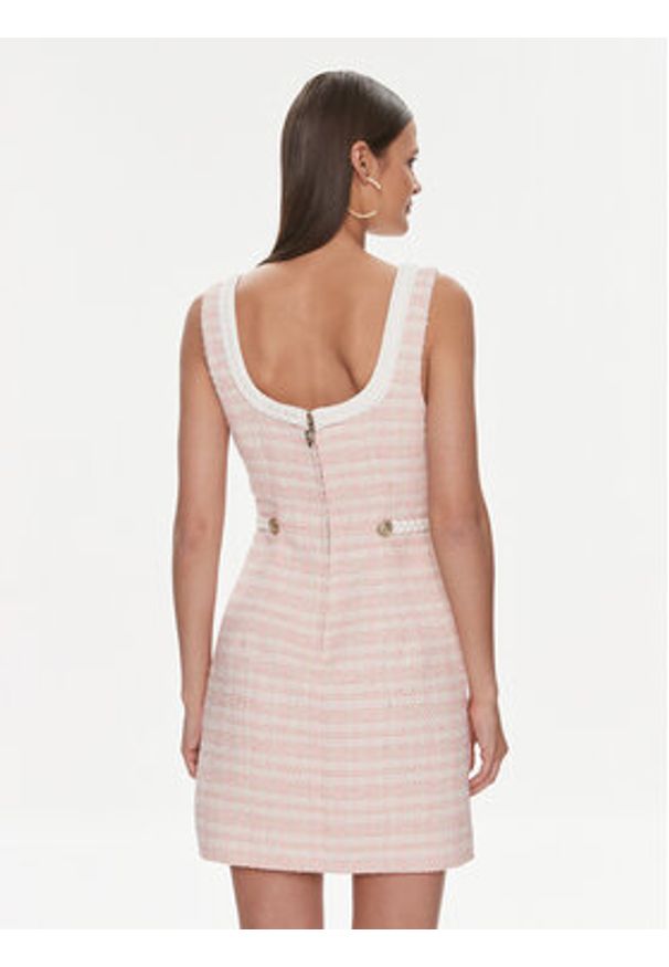 Guess Sukienka codzienna W4RK16 WFWV2 Różowy Bodycon Fit. Okazja: na co dzień. Kolor: różowy. Materiał: syntetyk. Typ sukienki: bodycon, proste. Styl: casual