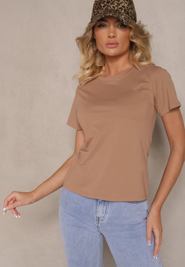 Renee - Brązowy Casualowy Bawełniany T-shirt Rivali. Okazja: na co dzień. Kolor: brązowy. Materiał: bawełna. Styl: casual