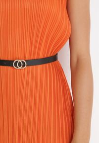 Born2be - Pomarańczowa Plisowana Sukienka Midi z Paskiem z Imitacji Skóry Sharia. Kolor: pomarańczowy. Materiał: skóra. Długość rękawa: bez rękawów. Styl: elegancki. Długość: midi #3