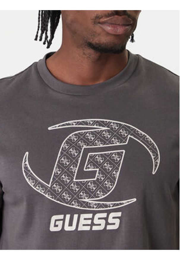 Guess T-Shirt Z6RI06 I3Z14 Szary Regular Fit. Kolor: szary. Materiał: bawełna