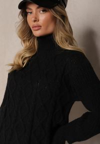 Renee - Czarny Golf z Wełną ze Ściągaczem i Ozdobnym Splotem Miarenn. Okazja: na co dzień. Typ kołnierza: golf. Kolor: czarny. Materiał: wełna. Długość rękawa: długi rękaw. Długość: długie. Wzór: ze splotem. Styl: klasyczny, casual #5
