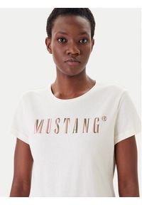 Mustang T-Shirt Loa 1016146 Écru Slim Fit. Materiał: bawełna #3