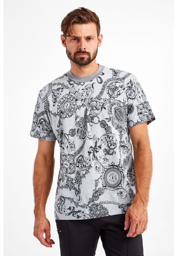 Versace Jeans Couture - T-SHIRT VERSACE JEANS COUTURE. Materiał: bawełna. Długość rękawa: krótki rękaw. Długość: krótkie