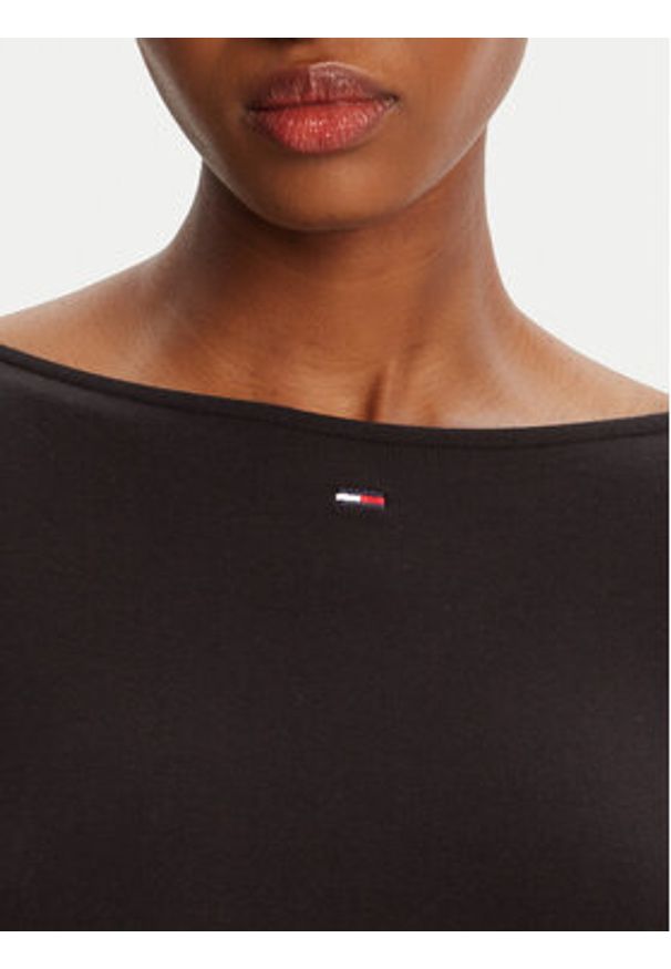 Tommy Jeans Sukienka codzienna Essential DW0DW21745 Czarny Regular Fit. Okazja: na co dzień. Kolor: czarny. Materiał: bawełna. Typ sukienki: proste. Styl: casual