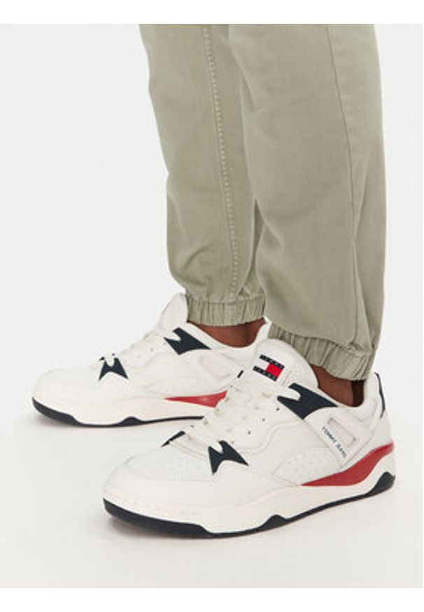 Tommy Jeans Joggery Austin DM0DM20283 Zielony Slim Fit. Kolor: zielony. Materiał: bawełna