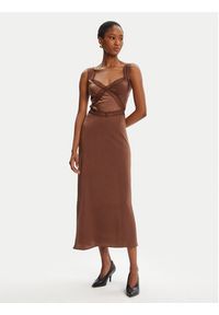 BARDOT - Bardot Sukienka koktajlowa Emory Lace Slip 58603DB Brązowy Regular Fit. Kolor: brązowy. Materiał: syntetyk. Styl: wizytowy #6