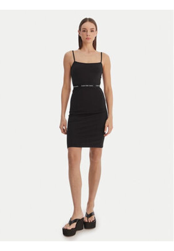 Calvin Klein Sukienka codzienna LV047F289G Czarny Slim Fit. Okazja: na co dzień. Kolor: czarny. Materiał: bawełna. Typ sukienki: proste. Styl: casual