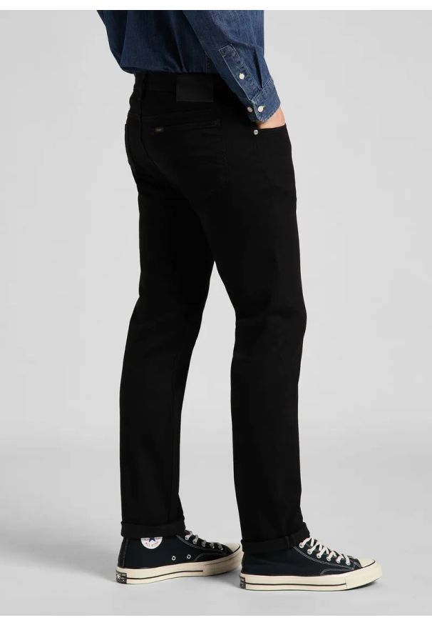 Lee - LEE MĘSKIE SPODNIE JEANSOWE LEE Rider CLEAN BLACK 112140635
