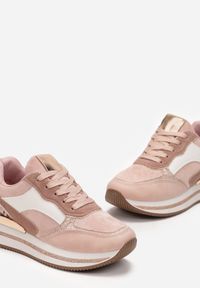 Renee - Różowe Sneakersy na Platformie z Bokratem Tapazir. Kolor: różowy. Obcas: na platformie